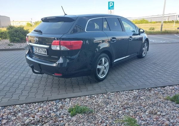 Toyota Avensis cena 33500 przebieg: 206000, rok produkcji 2013 z Bydgoszcz małe 46